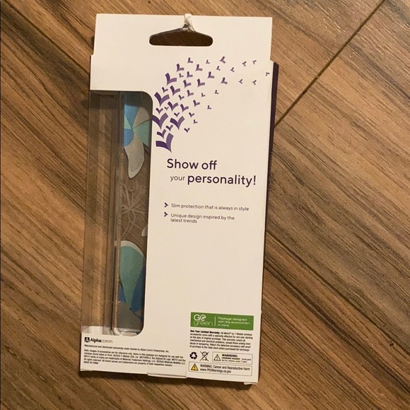 Phone case - Picture 2 of 2